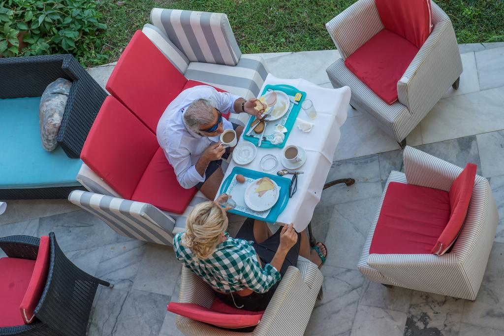 Verdelis Inn Epidaurus Bagian luar foto