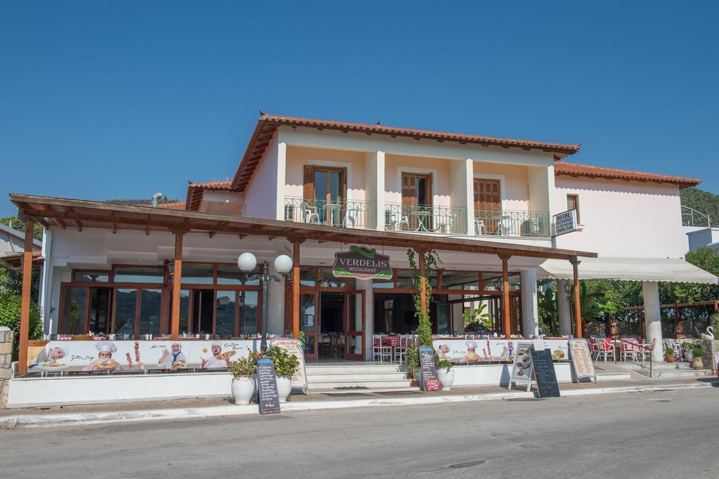 Verdelis Inn Epidaurus Bagian luar foto