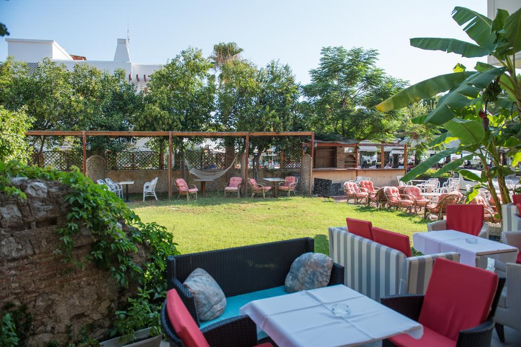 Verdelis Inn Epidaurus Bagian luar foto