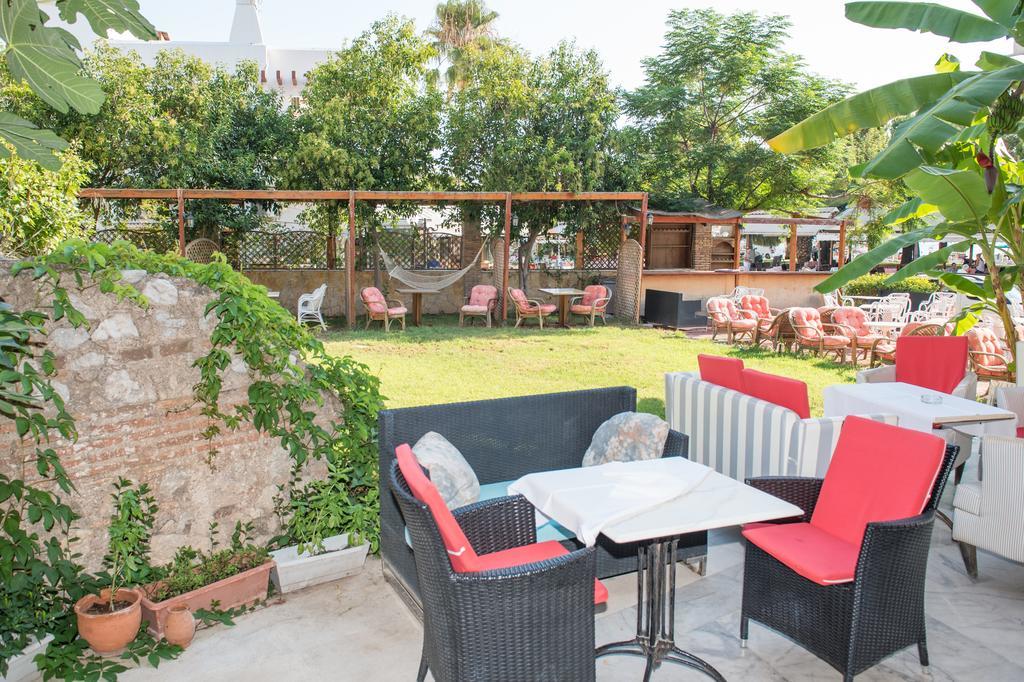 Verdelis Inn Epidaurus Bagian luar foto