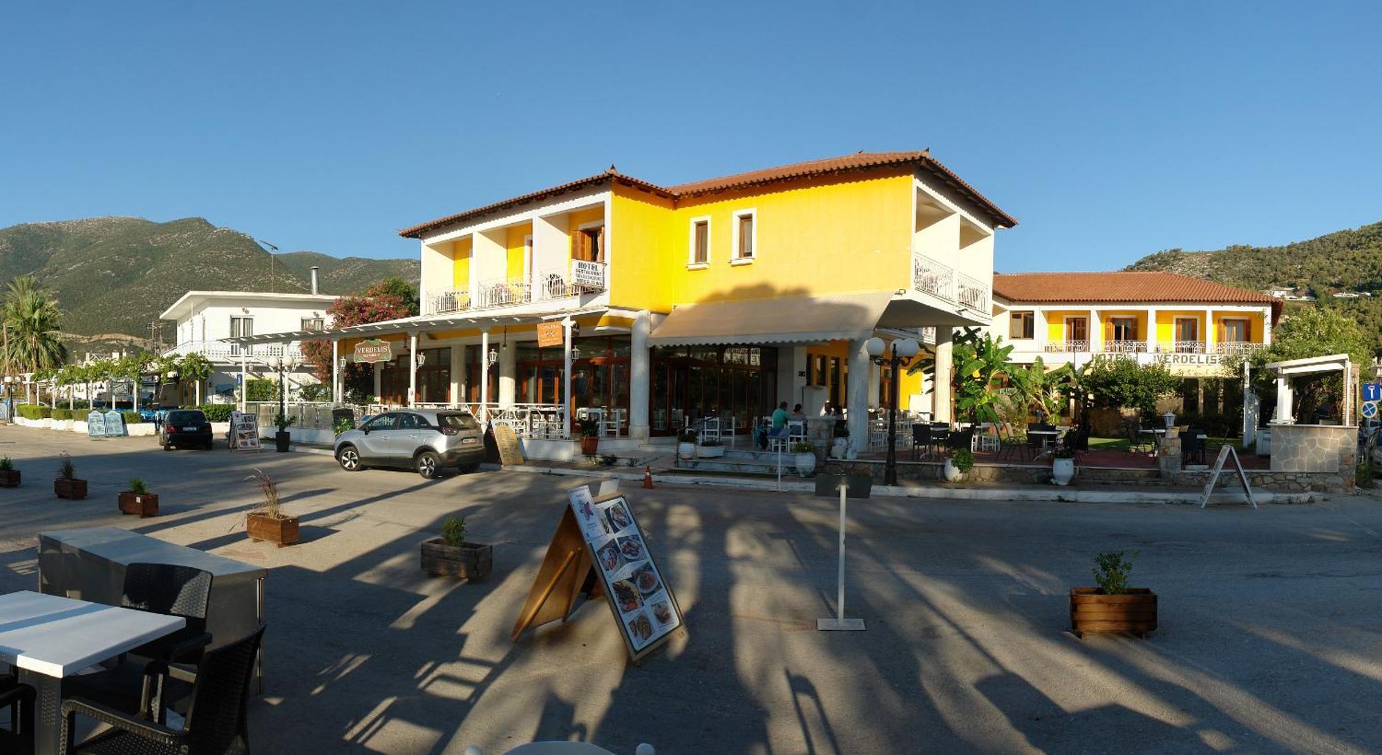 Verdelis Inn Epidaurus Bagian luar foto