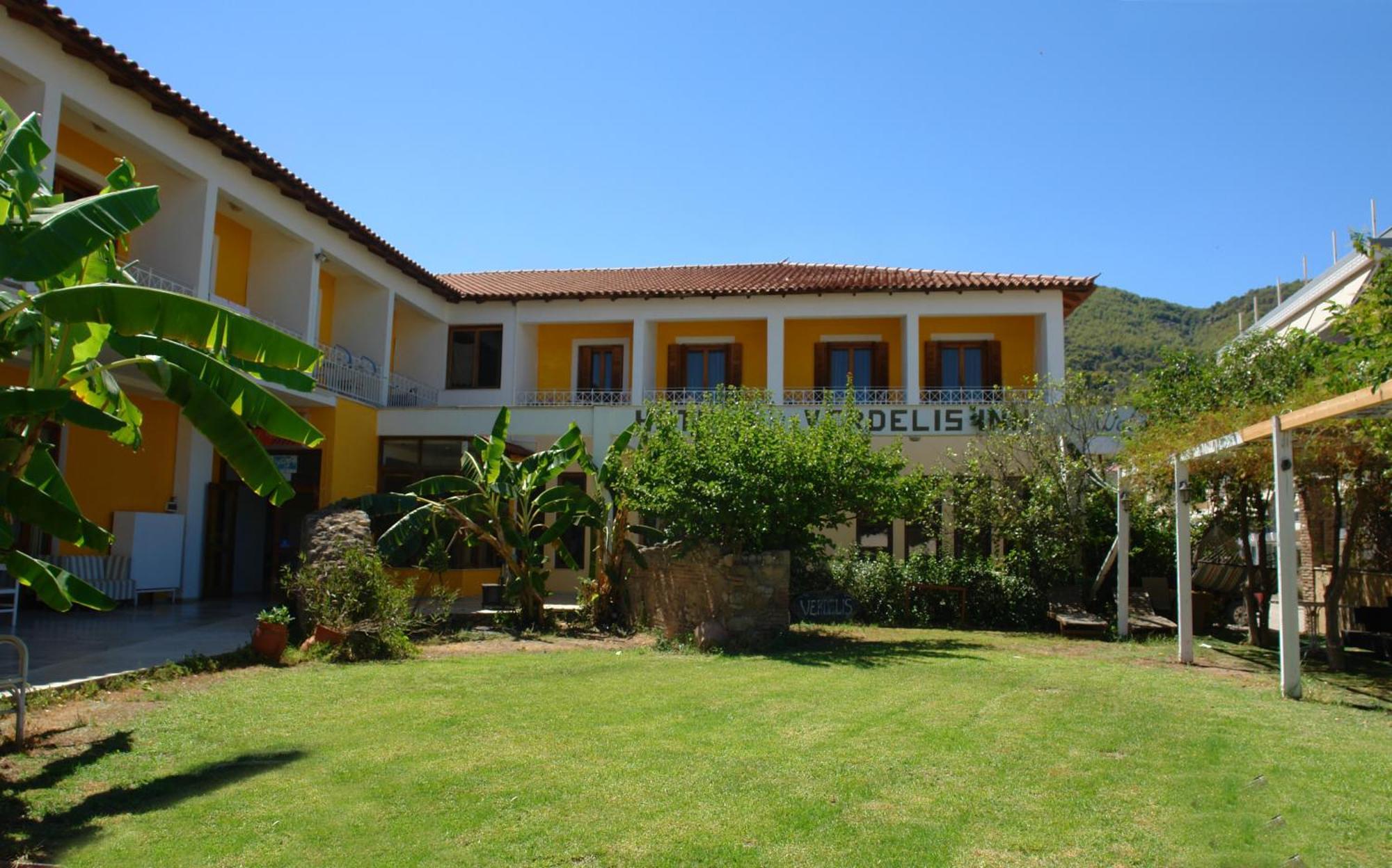 Verdelis Inn Epidaurus Bagian luar foto