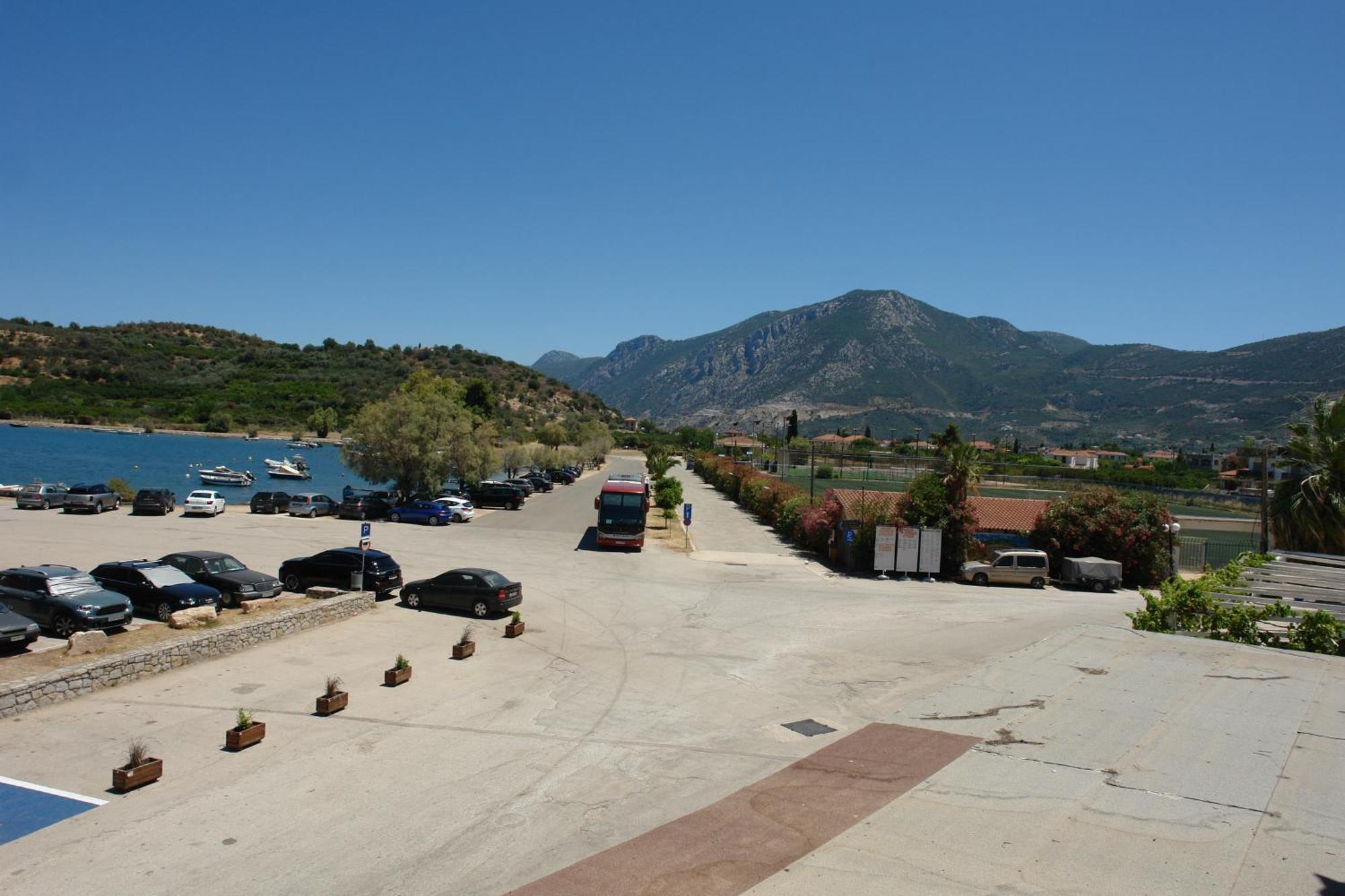 Verdelis Inn Epidaurus Bagian luar foto