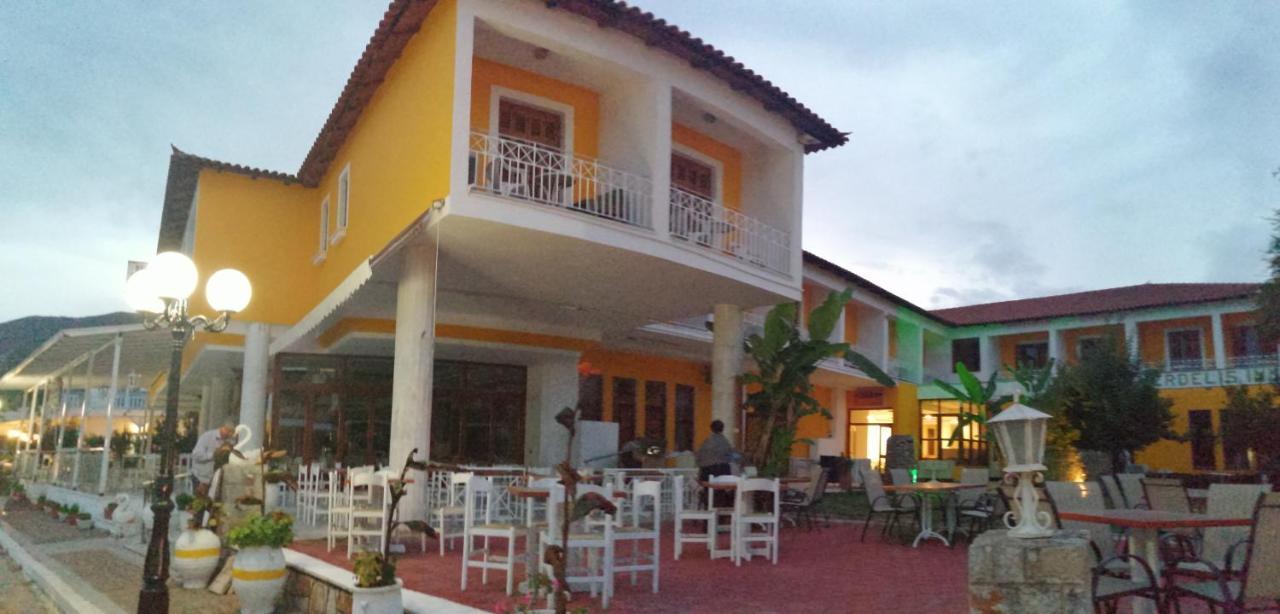 Verdelis Inn Epidaurus Bagian luar foto